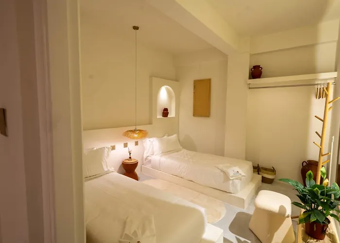 Couette-café Luxury 2bhk Escape With Hot Tub *